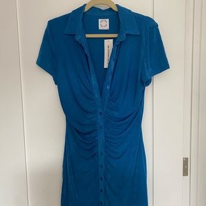 With Jean Alexa Mini Dress in Blue Ruched Button Down. Size M. New With Tags!